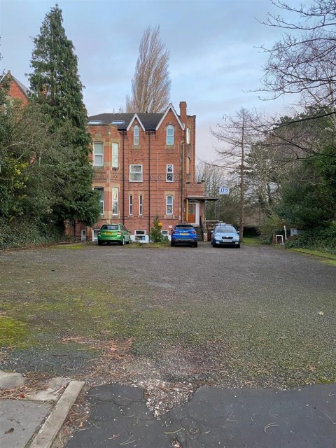 Park Road West, Birkenhead, CH43 - EAID:WirralResidentialAPI, BID:1