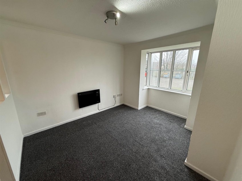 Images for Highfield South, Birkenhead, CH42